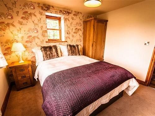 Big Bear Lodge Melverley Екстериор снимка