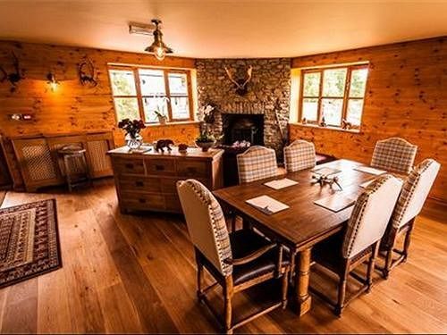 Big Bear Lodge Melverley Екстериор снимка