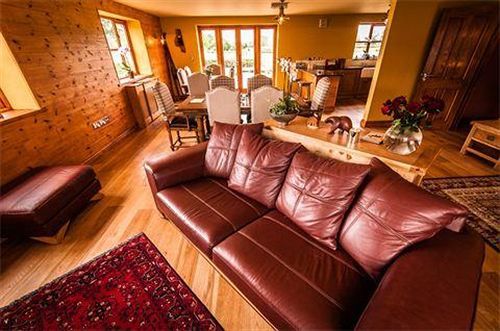 Big Bear Lodge Melverley Екстериор снимка